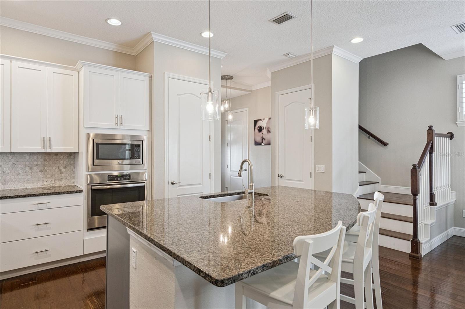 Image 25 of 82 For 1565 Castile Street