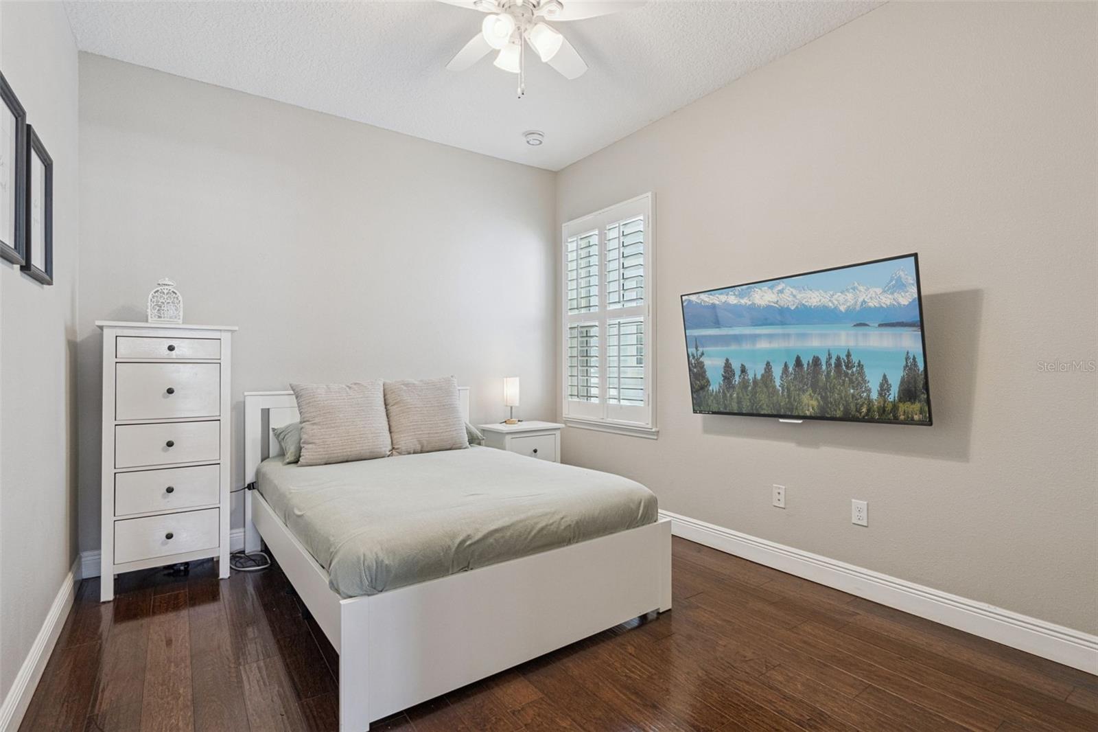 Image 36 of 82 For 1565 Castile Street