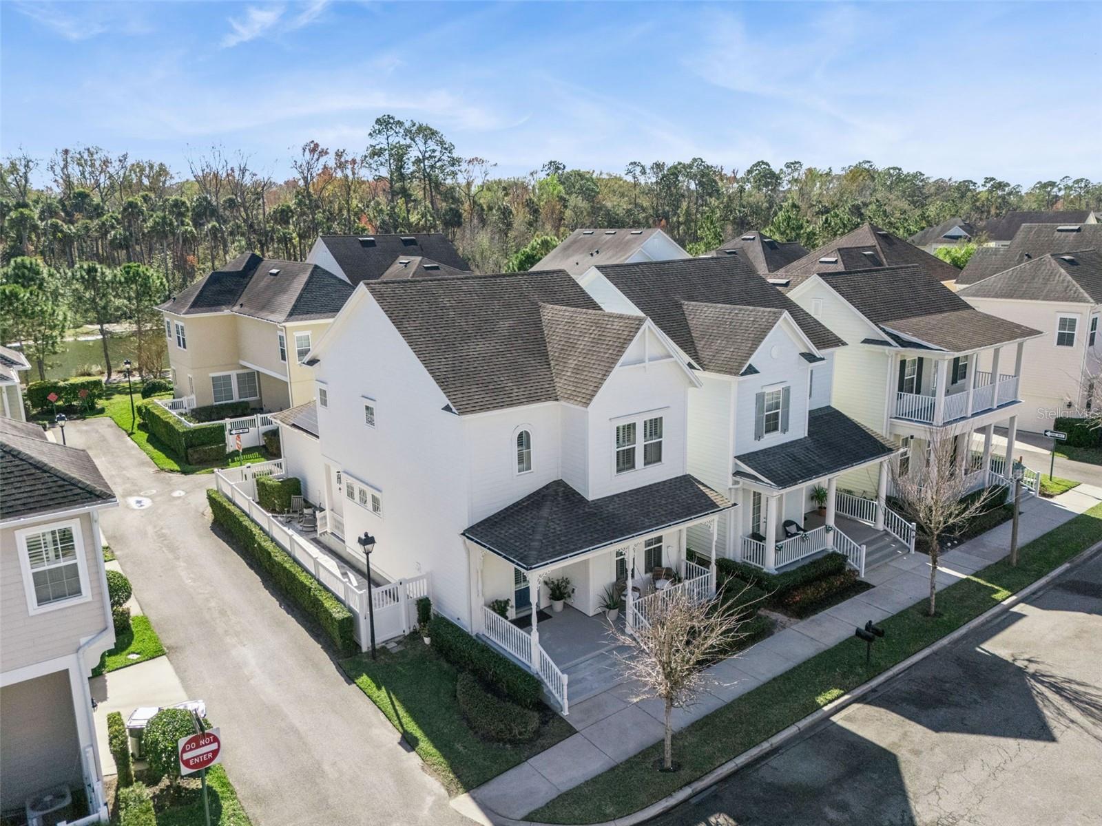 Image 52 of 82 For 1565 Castile Street