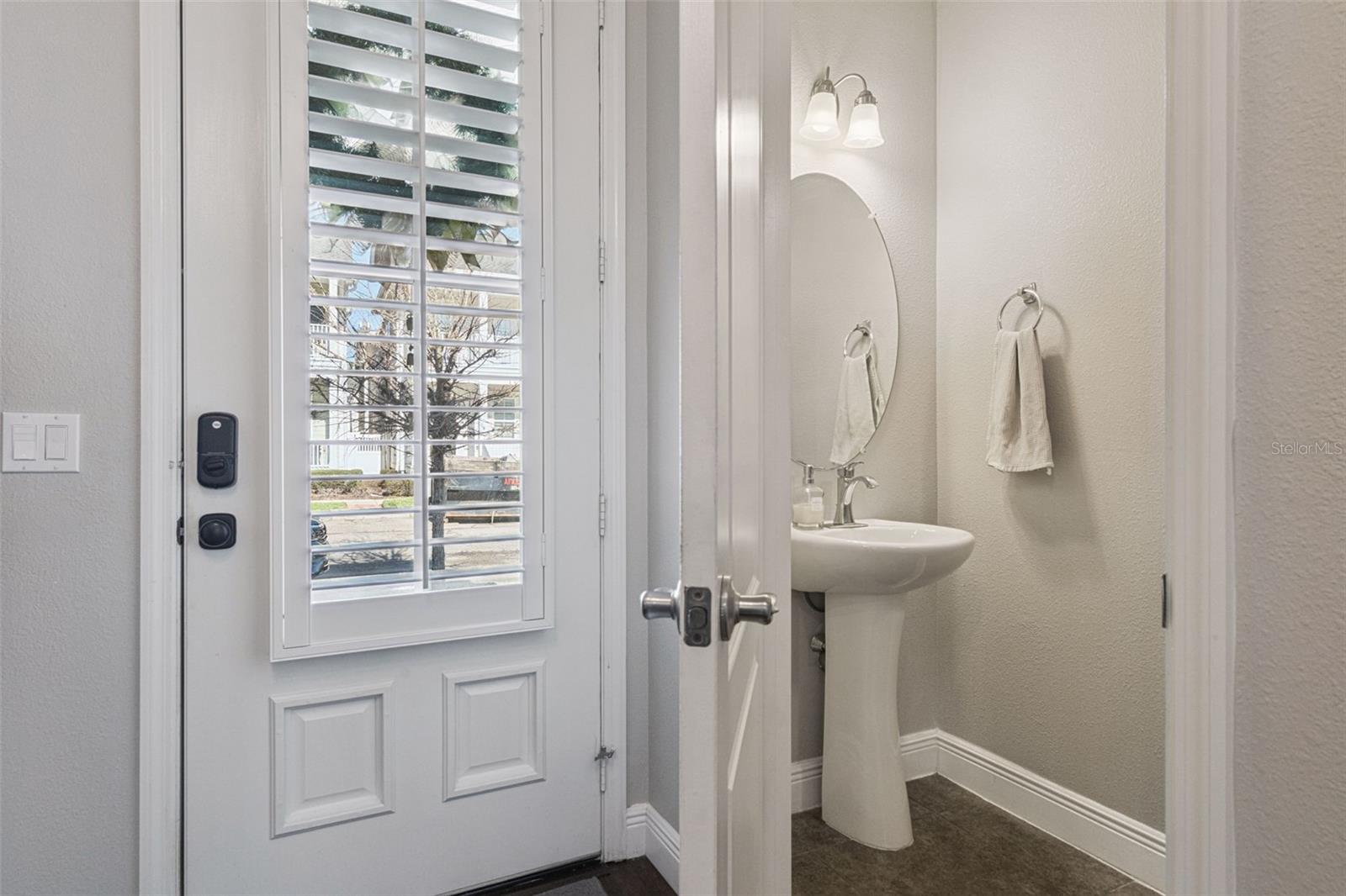 Image 8 of 82 For 1565 Castile Street