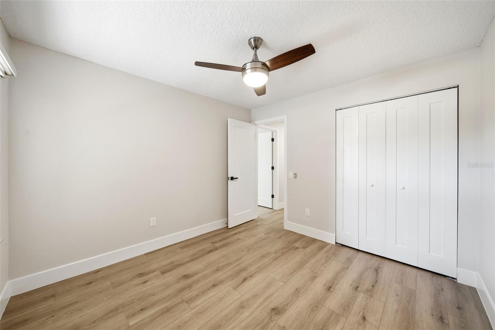 Image 27 of 33 For 7220 Moss Leaf Lane