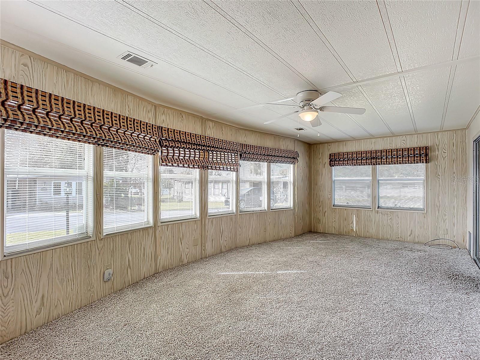 Image 10 of 27 For 807 Swallow Lane