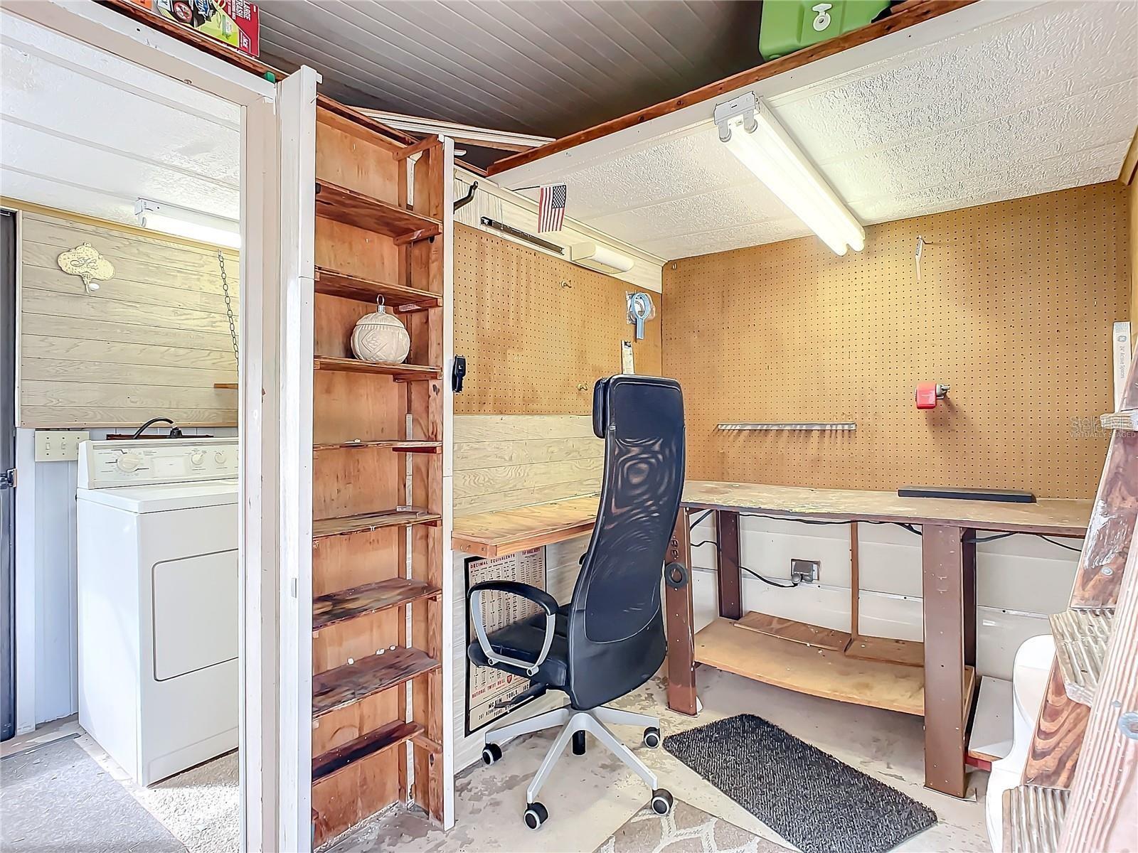 Image 20 of 27 For 807 Swallow Lane