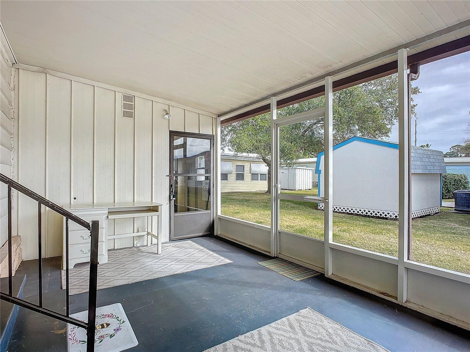 Image 23 of 27 For 807 Swallow Lane