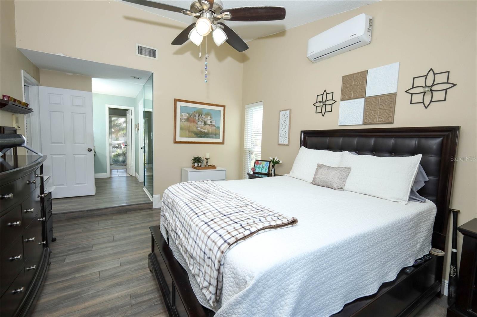 Image 15 of 61 For 3520 Jericho Drive