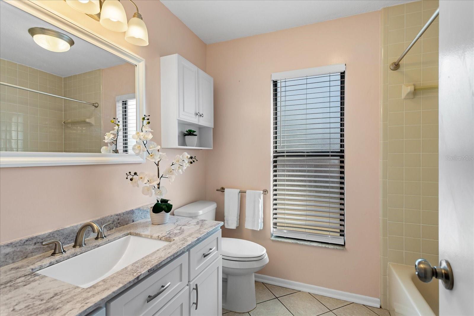 Image 22 of 27 For 1018 Pond Apple Court