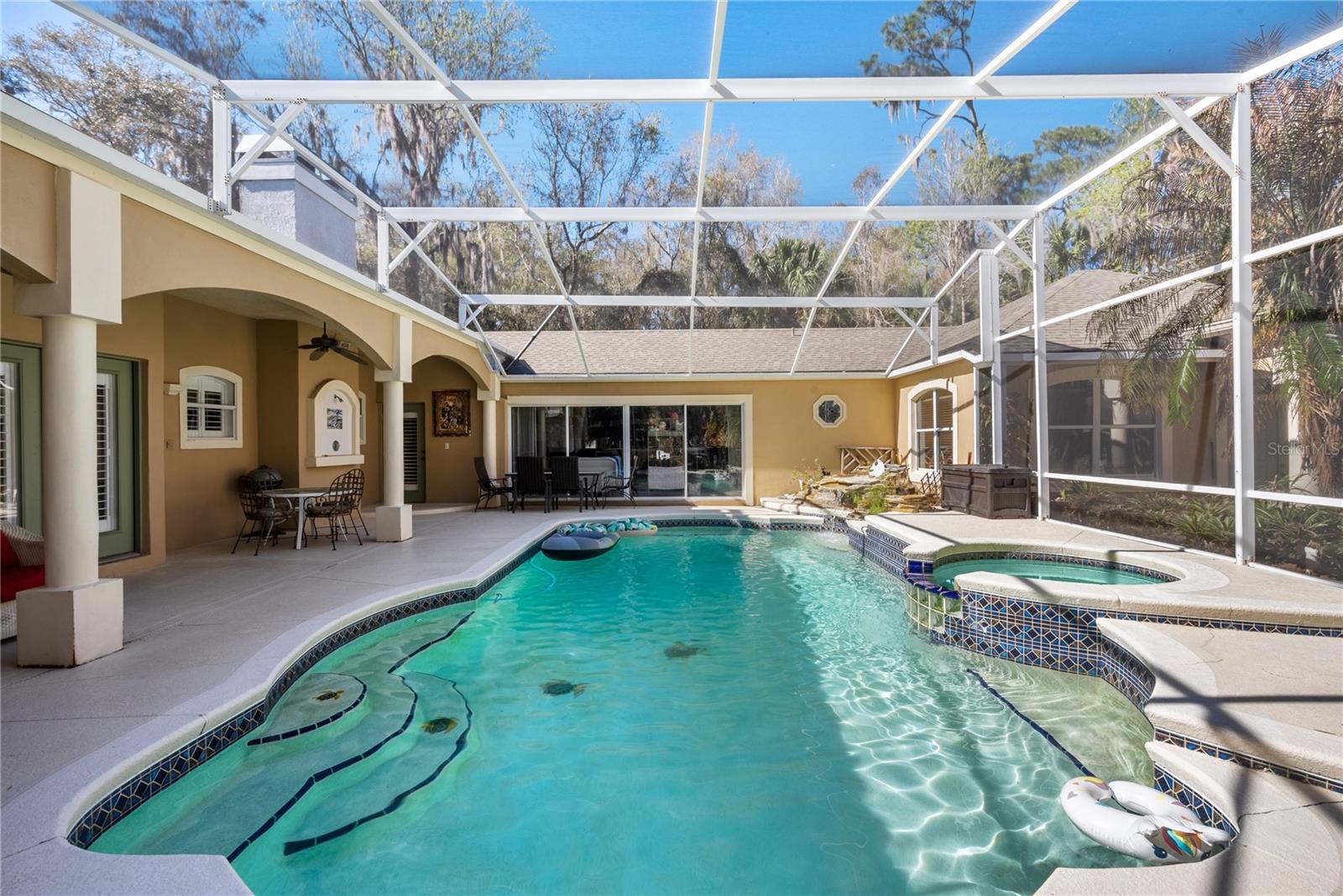 Image 27 of 53 For 295 Jungle Road