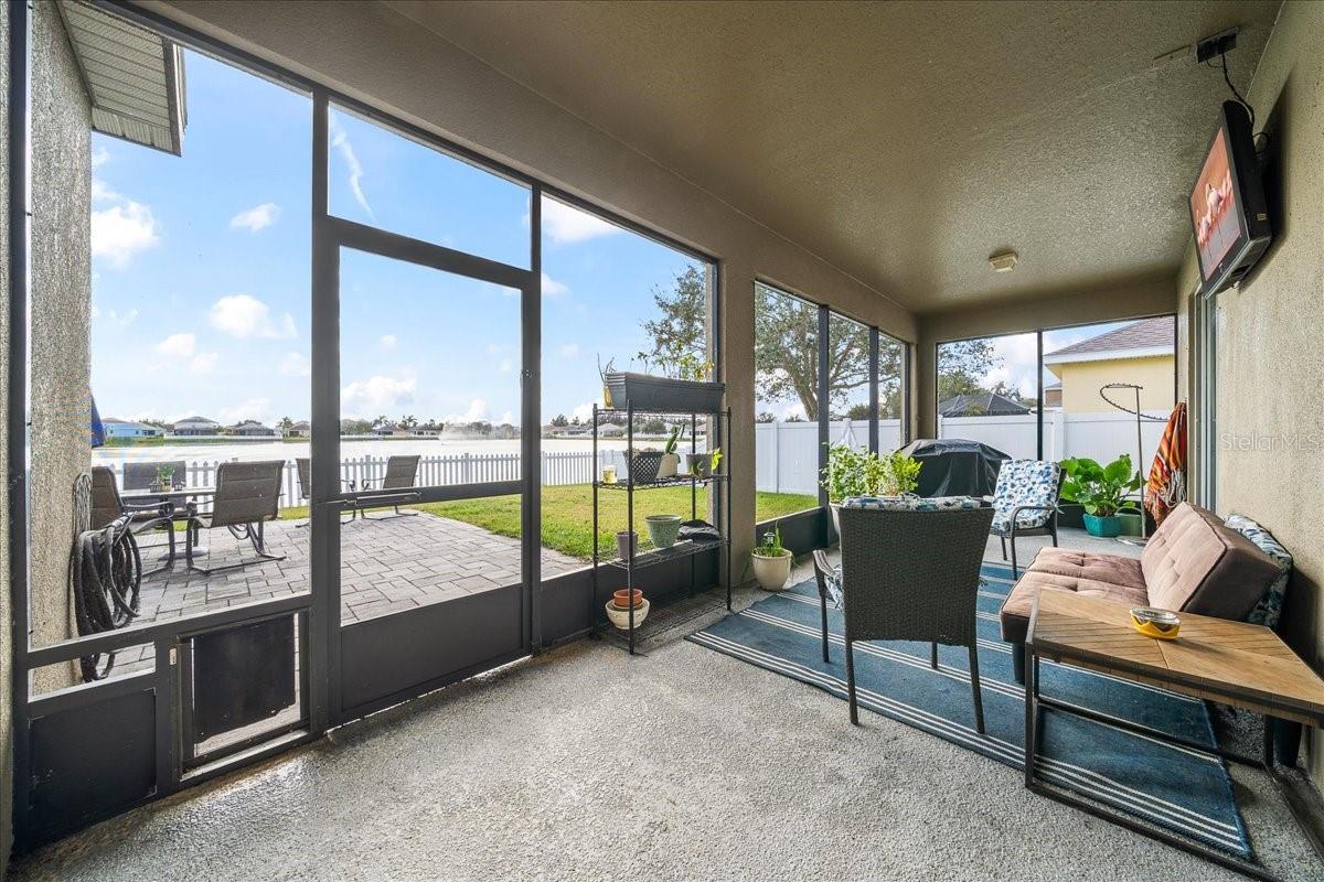 Image 21 of 25 For 1611 Bridgeport Circle