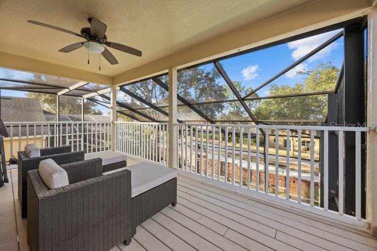 Image 38 of 52 For 942 Henley Circle