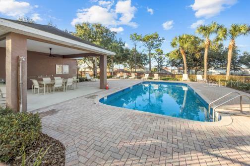 Image 45 of 52 For 942 Henley Circle