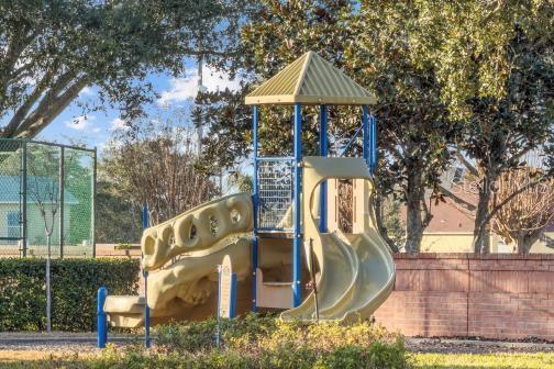 Image 47 of 52 For 942 Henley Circle