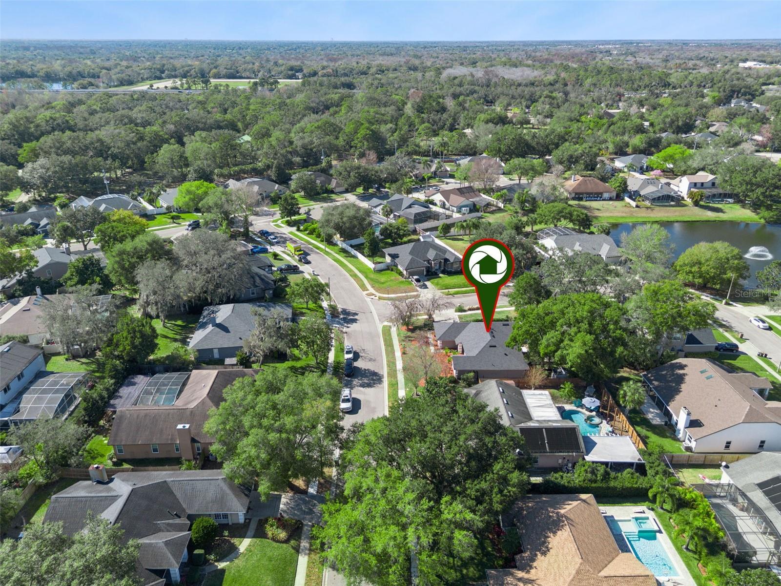 Image 44 of 49 For 692 Rochester Street