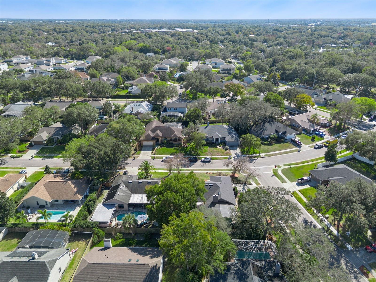 Image 47 of 49 For 692 Rochester Street