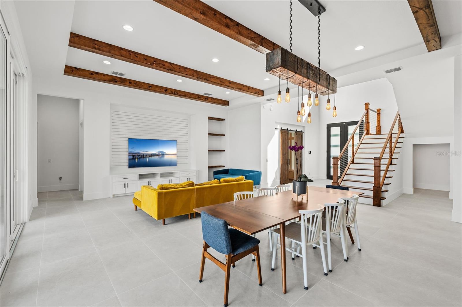 Image 14 of 79 For 6711 Point Hancock Drive