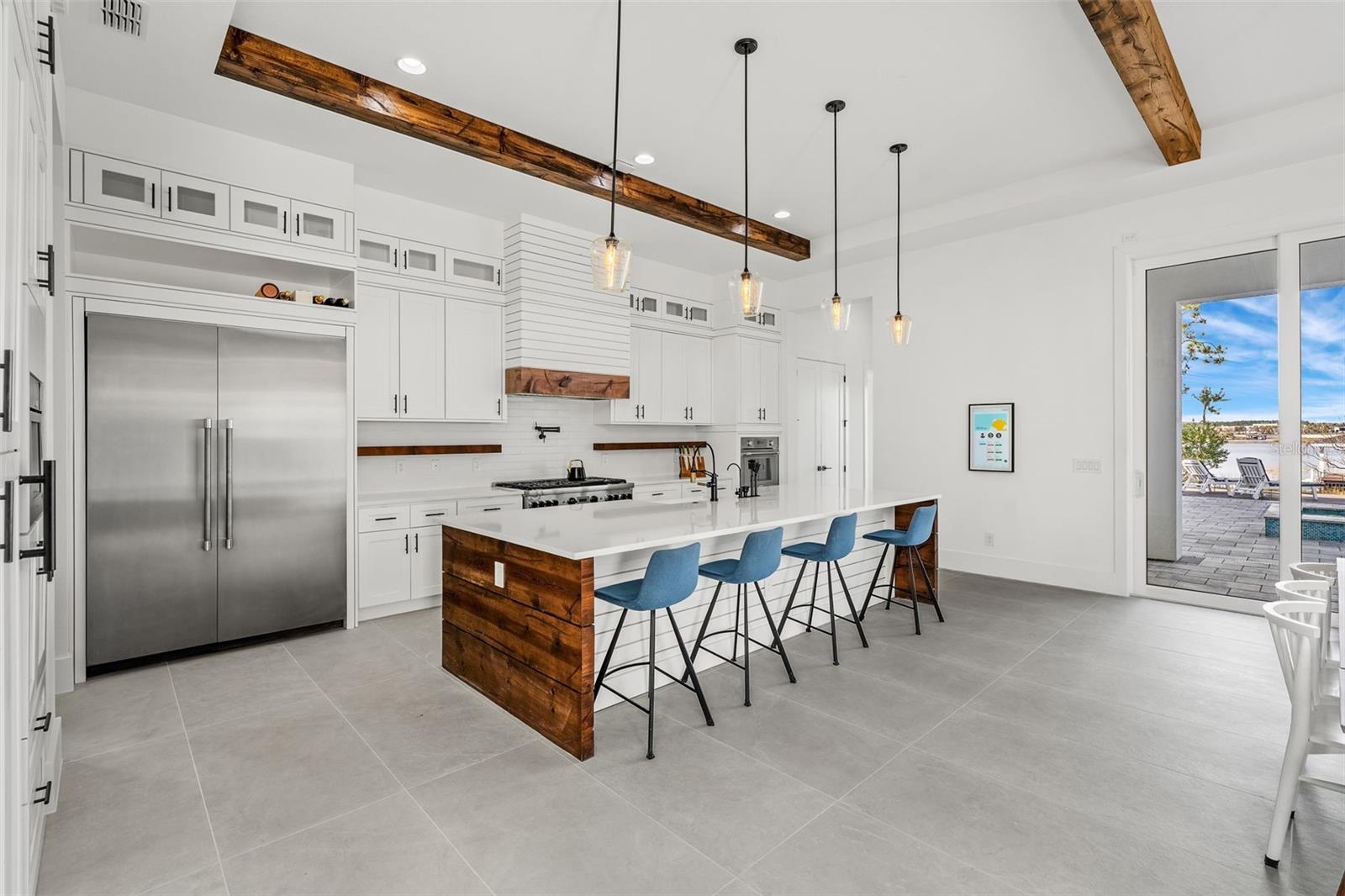 Image 18 of 79 For 6711 Point Hancock Drive