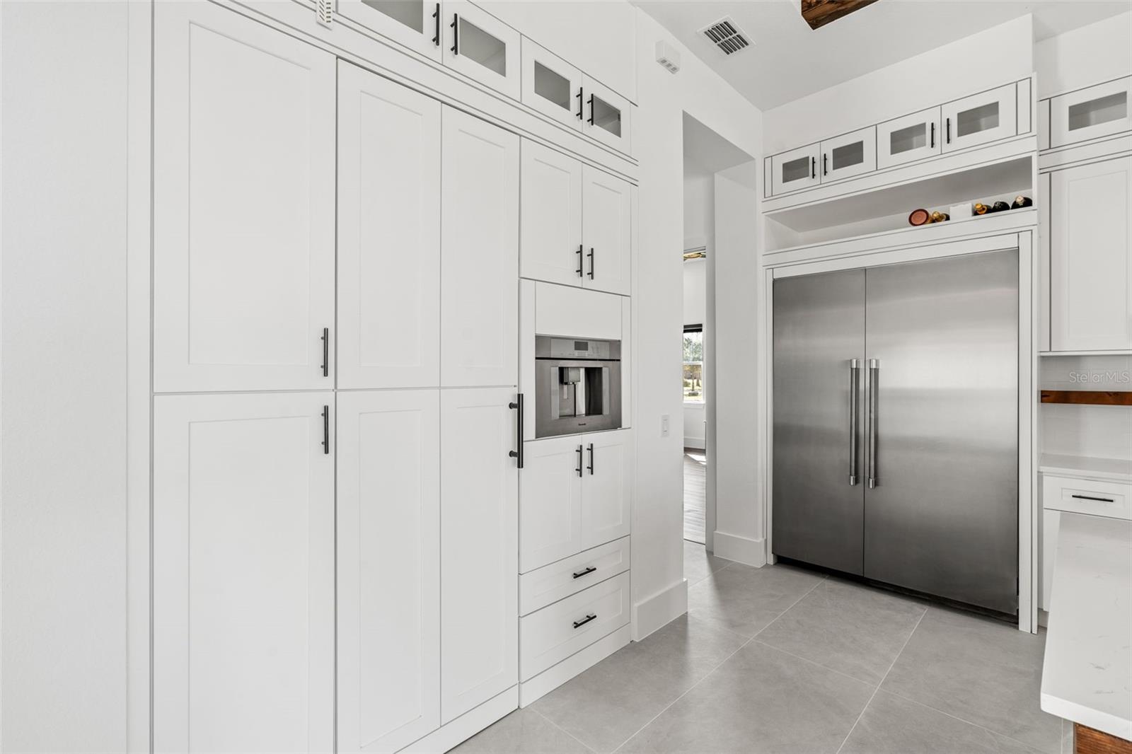 Image 24 of 79 For 6711 Point Hancock Drive