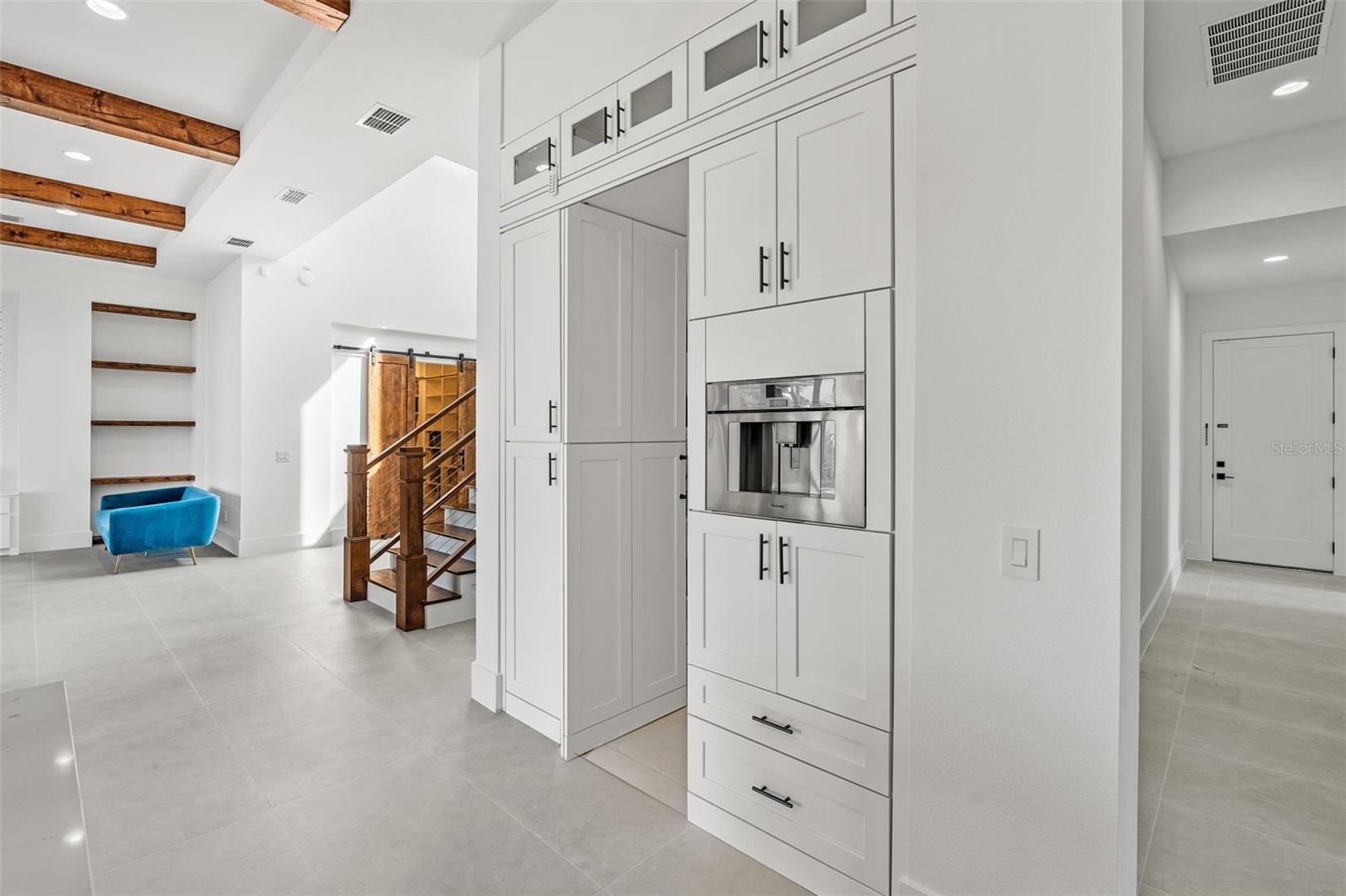 Image 26 of 79 For 6711 Point Hancock Drive