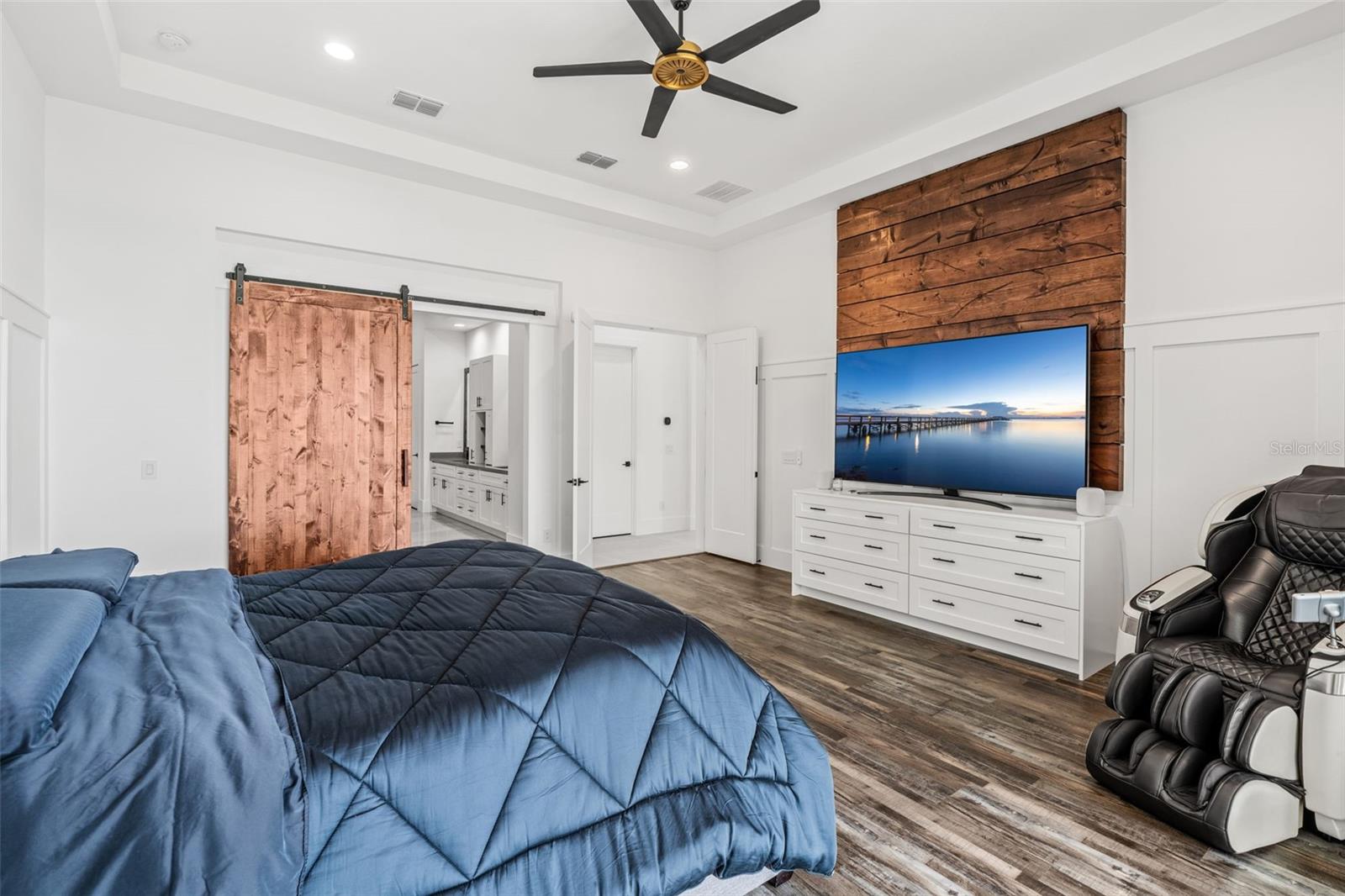 Image 30 of 79 For 6711 Point Hancock Drive