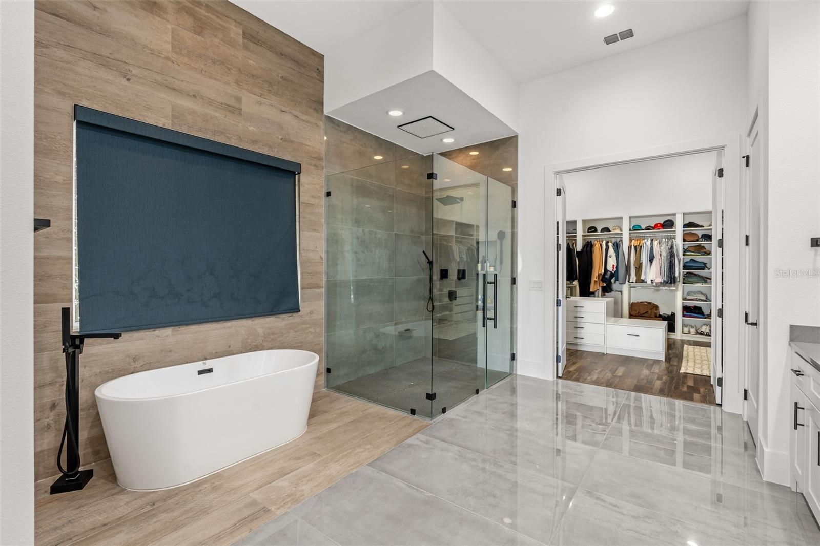 Image 31 of 79 For 6711 Point Hancock Drive