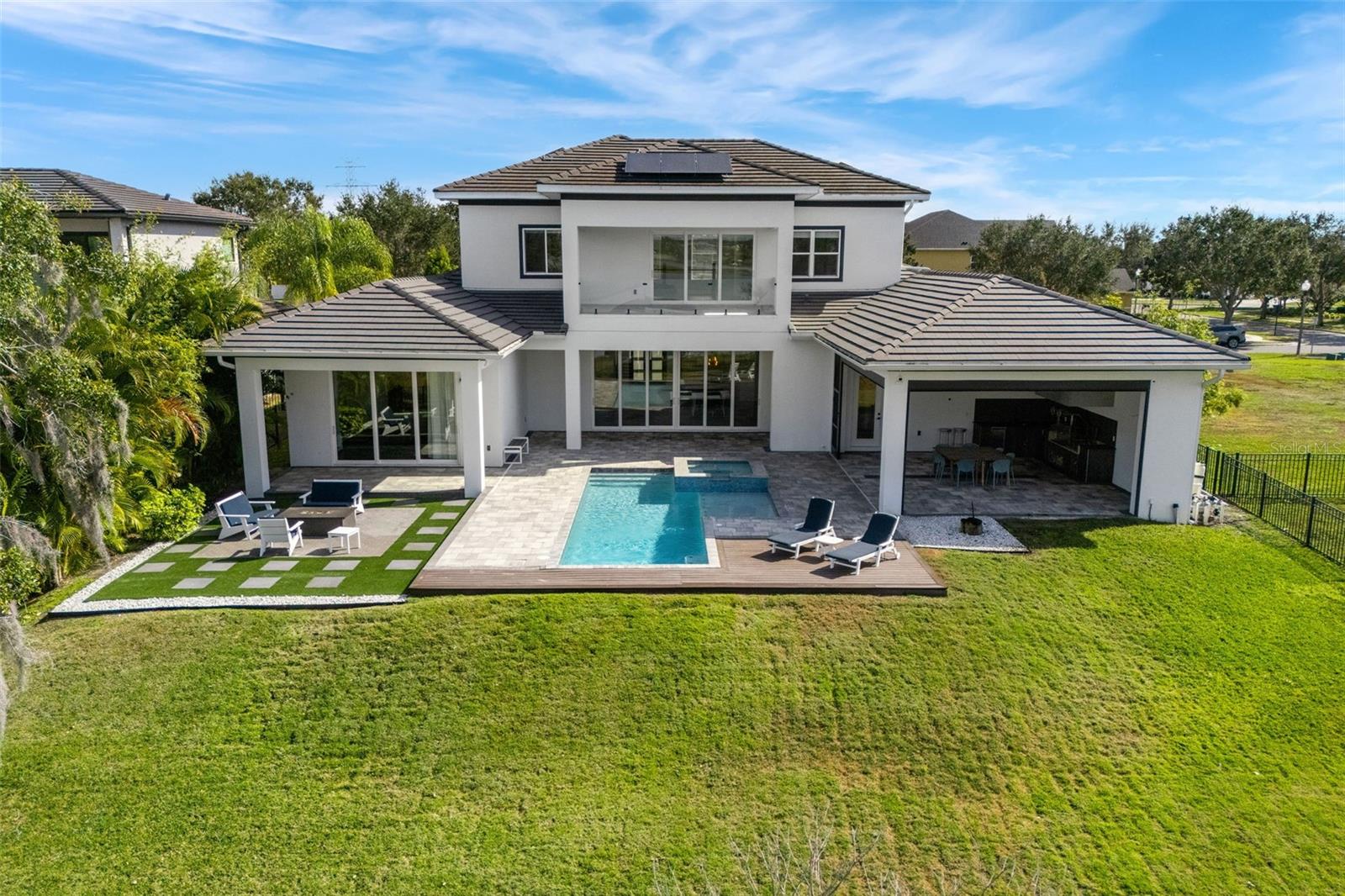 Image 44 of 79 For 6711 Point Hancock Drive