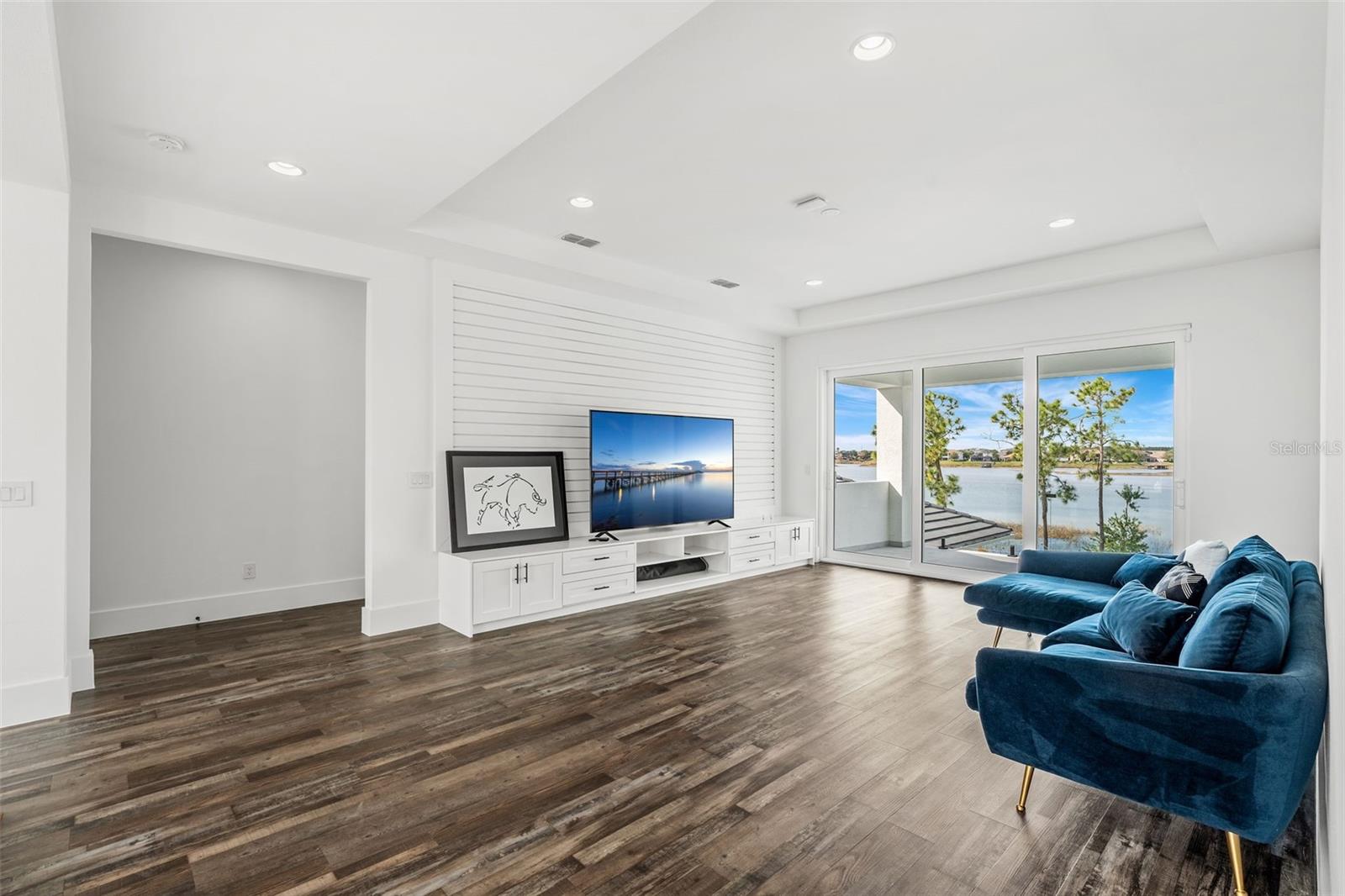 Image 54 of 79 For 6711 Point Hancock Drive