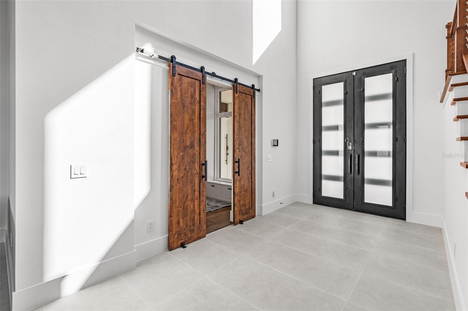 Image 8 of 79 For 6711 Point Hancock Drive