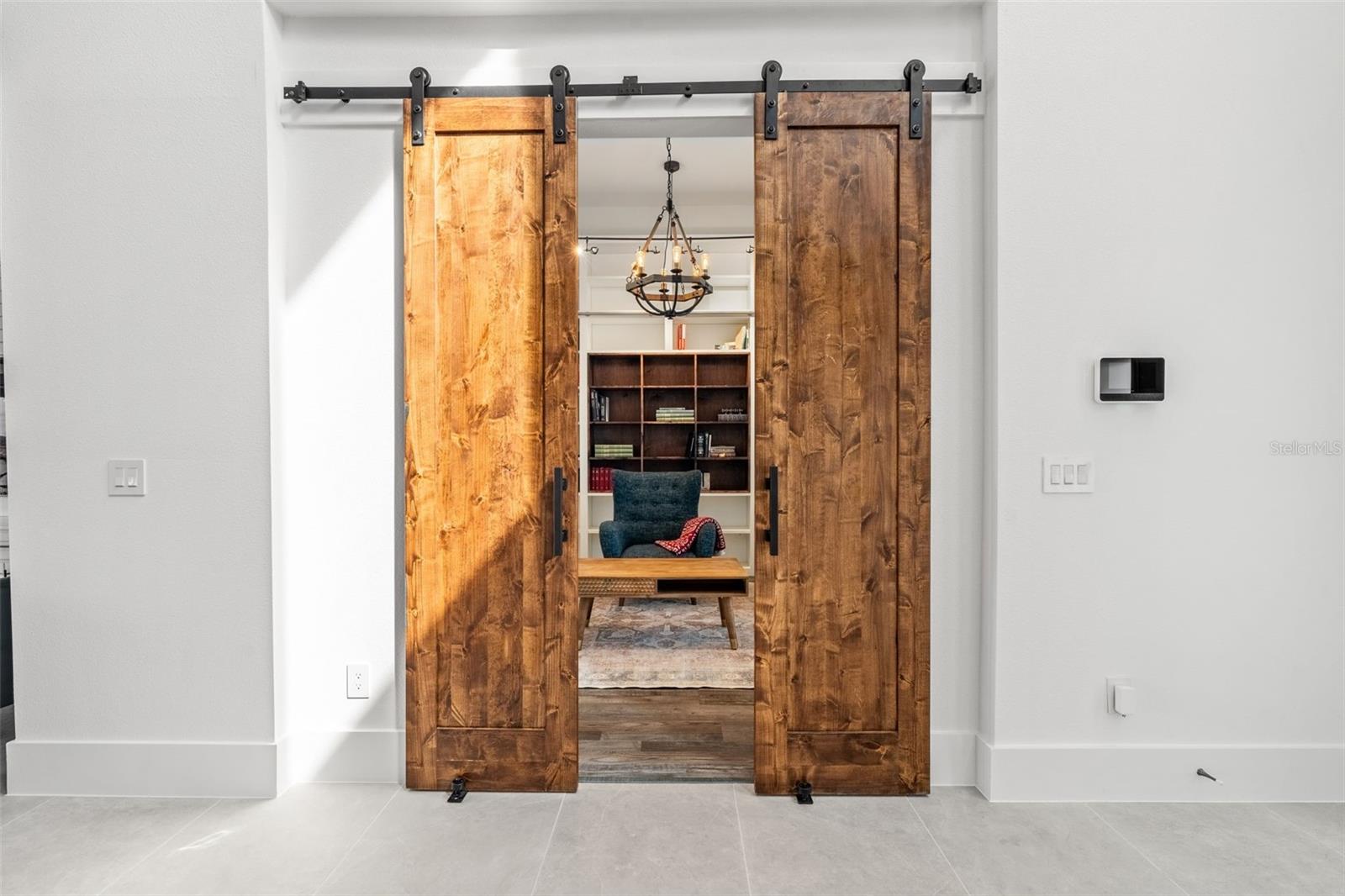 Image 9 of 79 For 6711 Point Hancock Drive