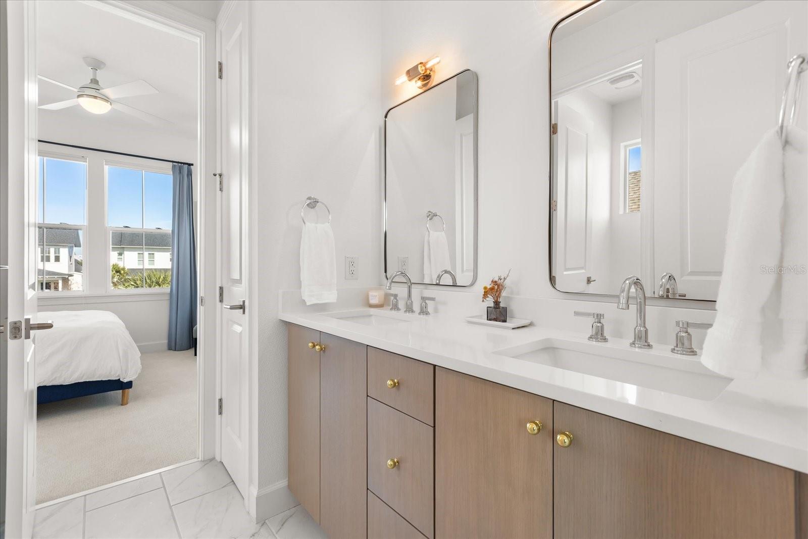 Image 26 of 49 For 1120 Civitas Way