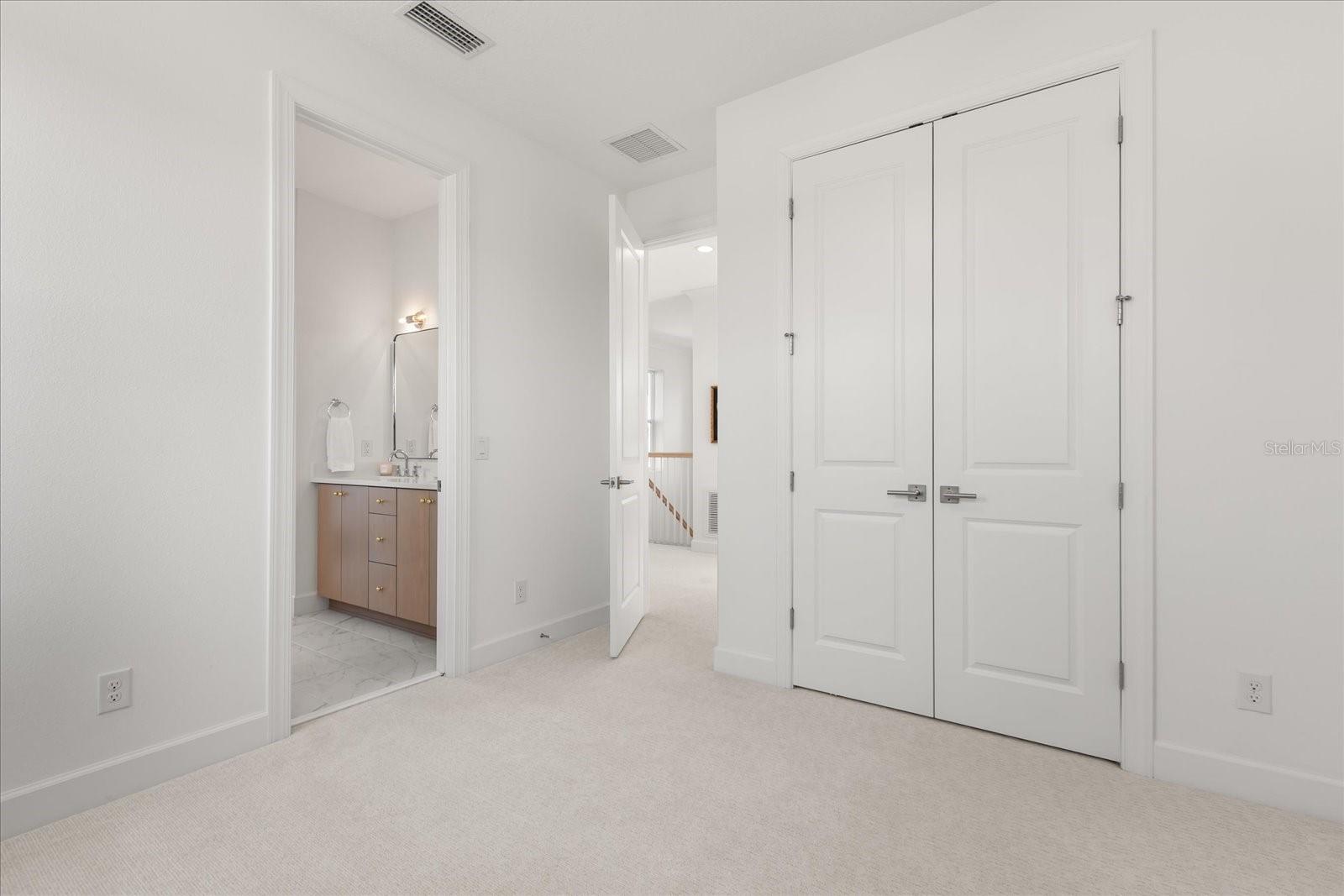 Image 29 of 49 For 1120 Civitas Way