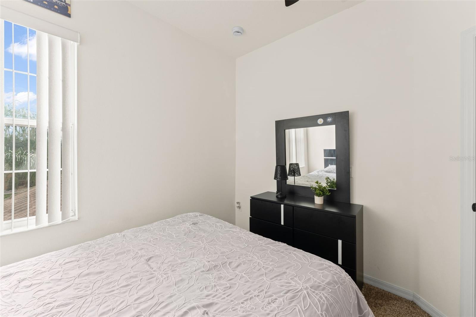 Image 30 of 41 For 4089 Navigator Way