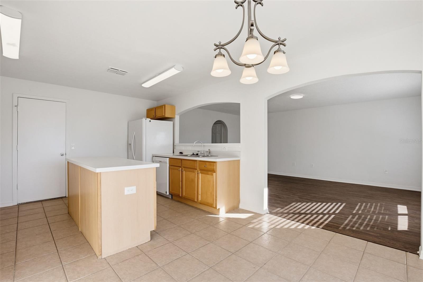 Image 11 of 39 For 1046 Brenton Leaf Drive