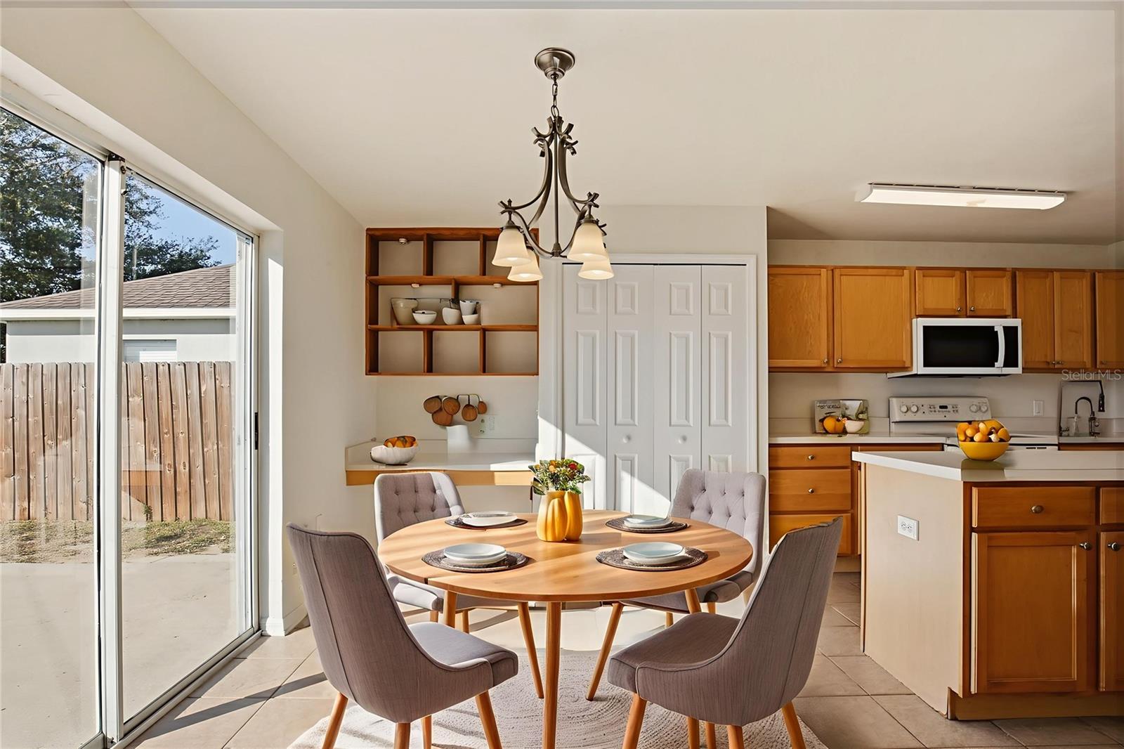 Image 3 of 39 For 1046 Brenton Leaf Drive