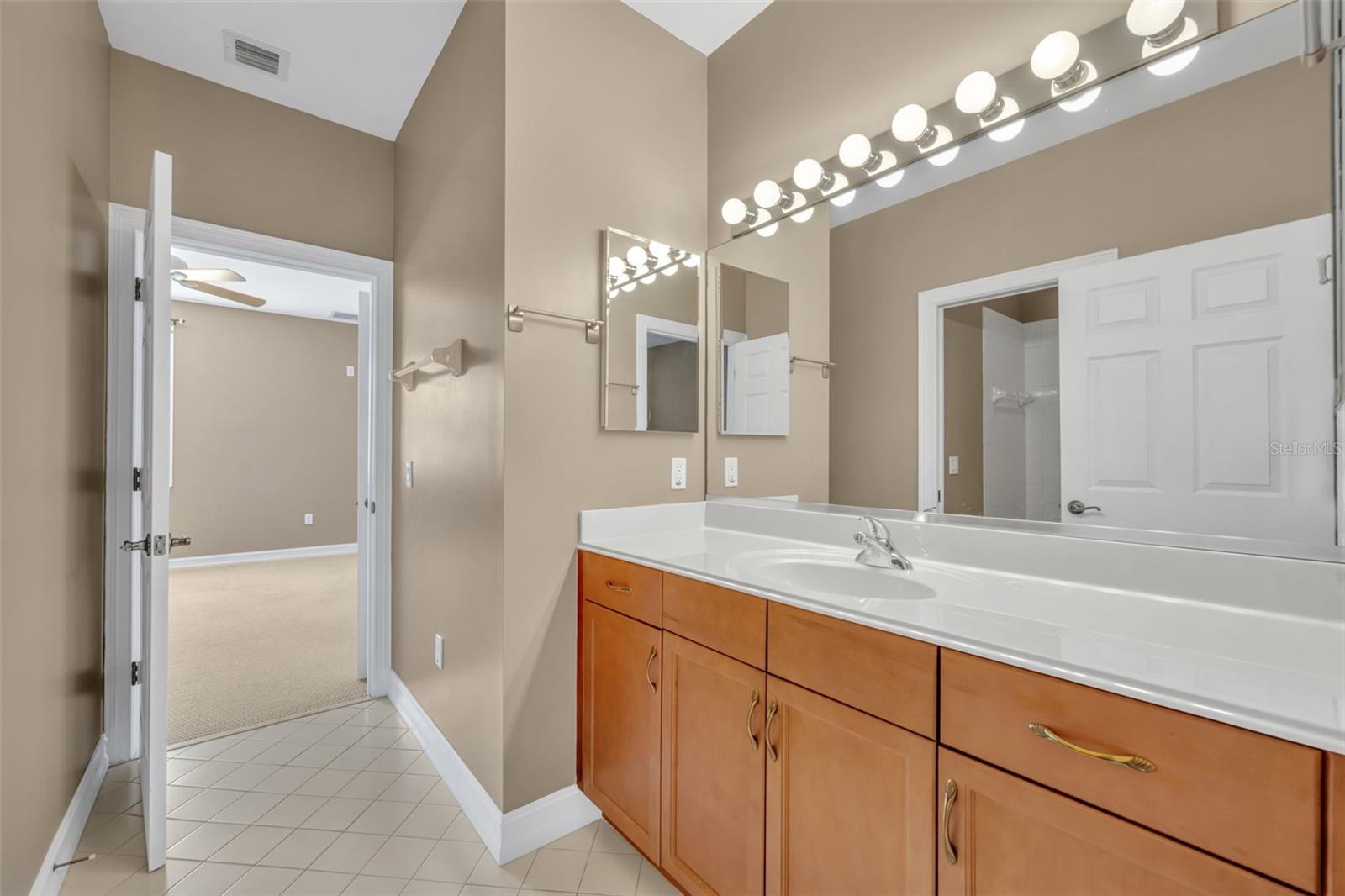 Image 17 of 57 For 4474 Twinview Lane