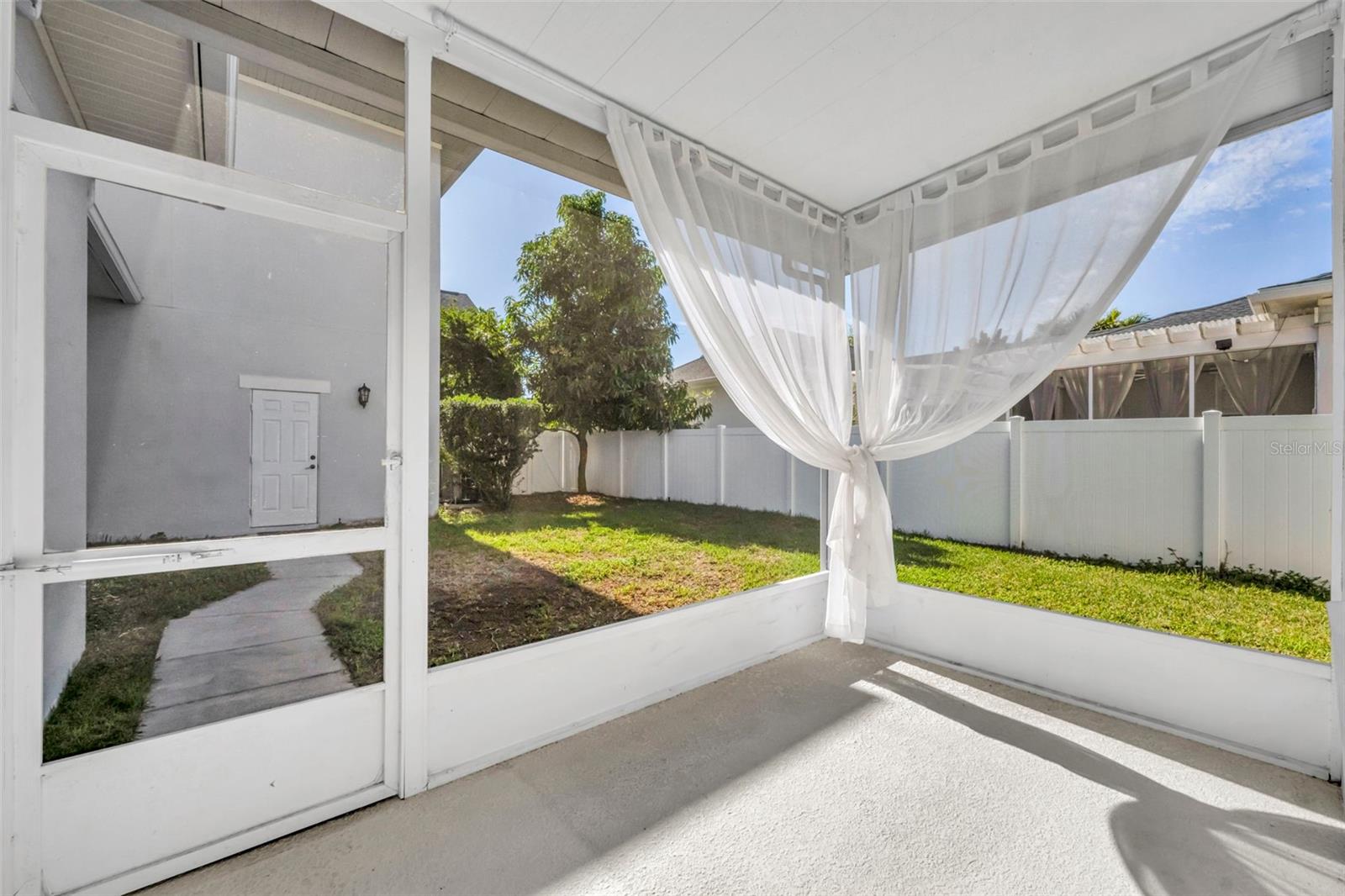 Image 36 of 57 For 4474 Twinview Lane