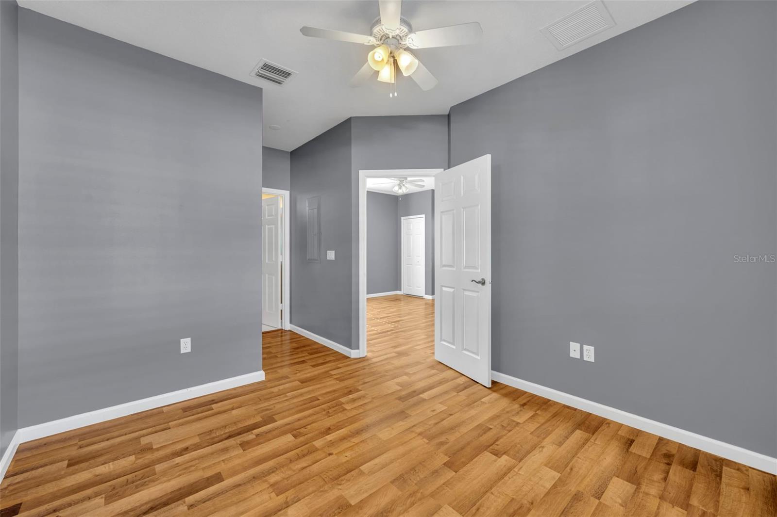 Image 52 of 57 For 4474 Twinview Lane