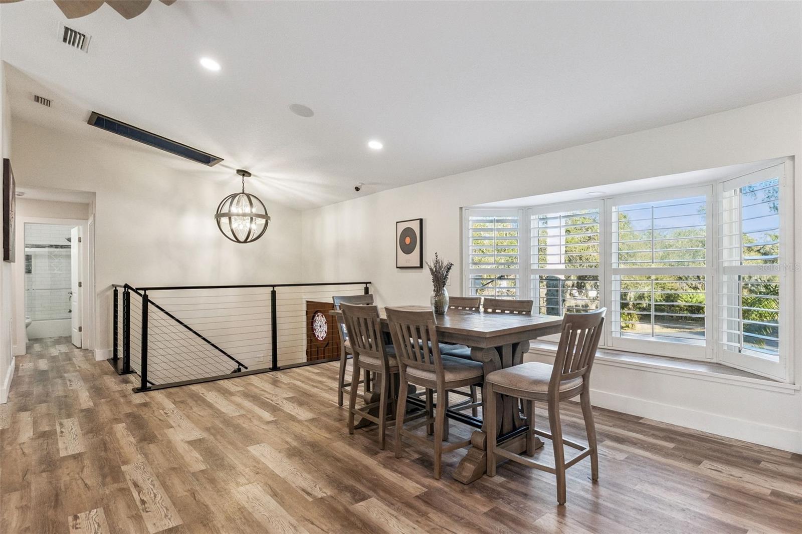 Image 13 of 46 For 2479 Glencoe Road