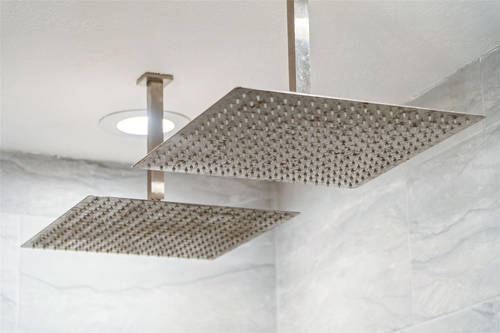 Image 19 of 46 For 2479 Glencoe Road