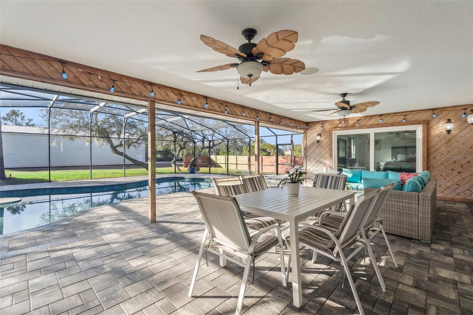 Image 28 of 46 For 2479 Glencoe Road