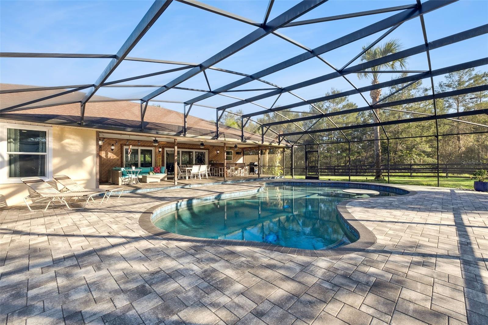 Image 31 of 46 For 2479 Glencoe Road