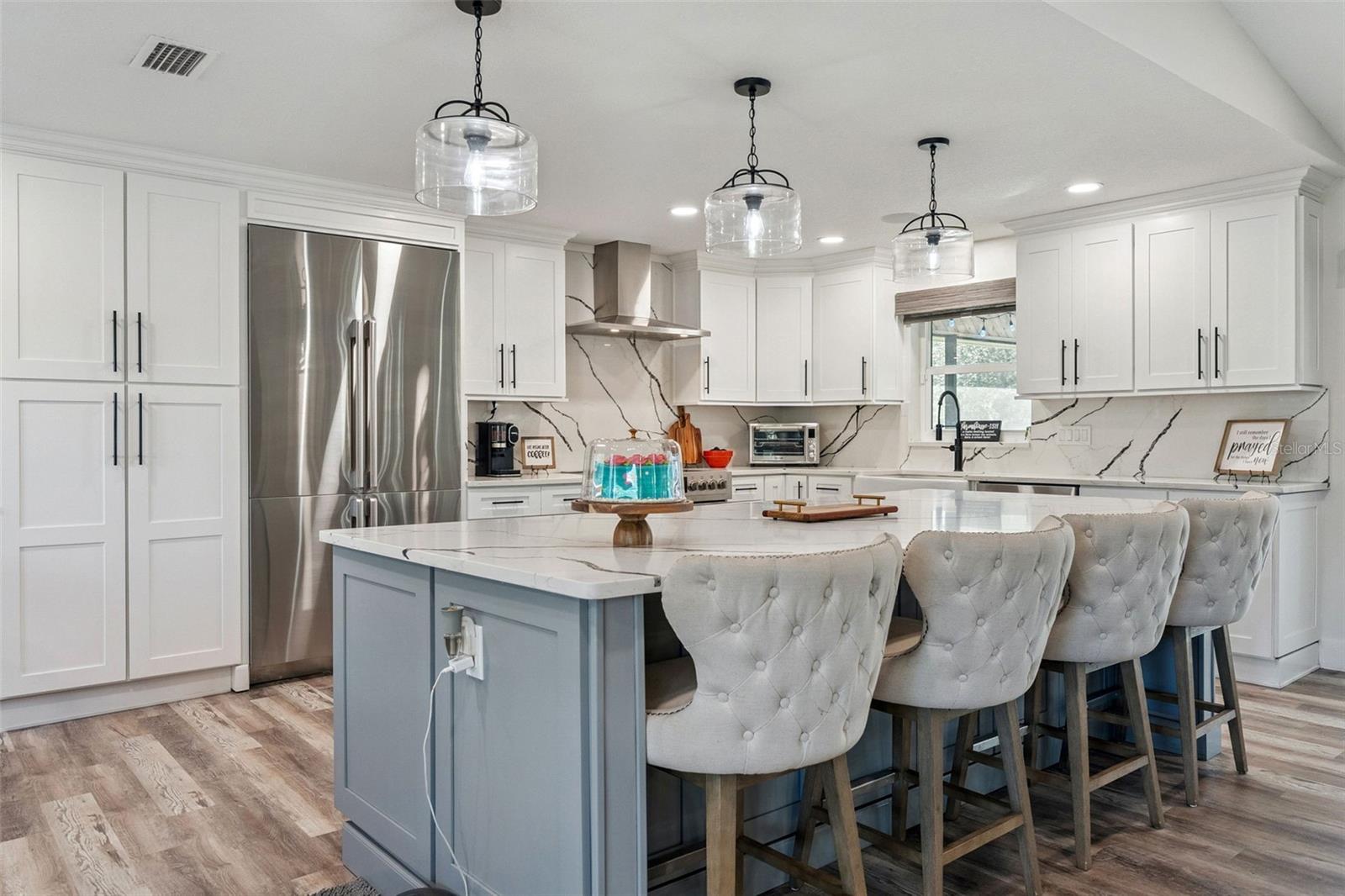 Image 5 of 46 For 2479 Glencoe Road