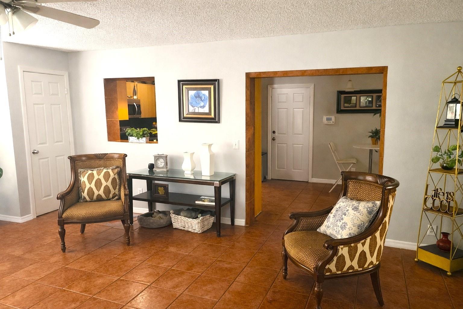 Image 6 of 14 For 2237 Viento Street