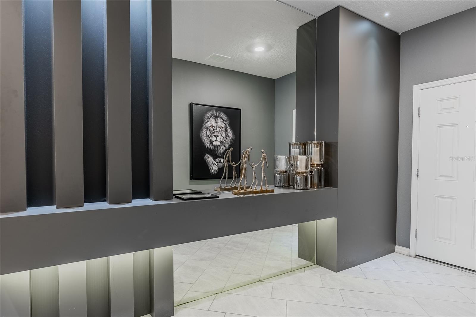 Image 17 of 100 For 2126 Lelani Circle