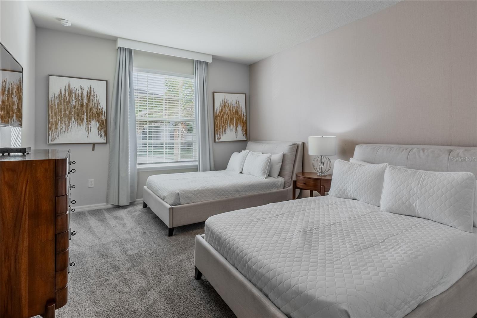 Image 35 of 100 For 2126 Lelani Circle