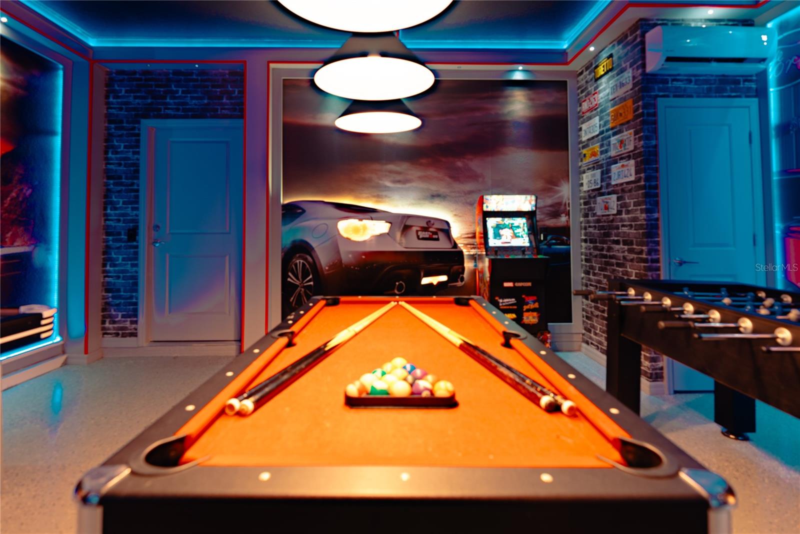 Image 91 of 100 For 2126 Lelani Circle