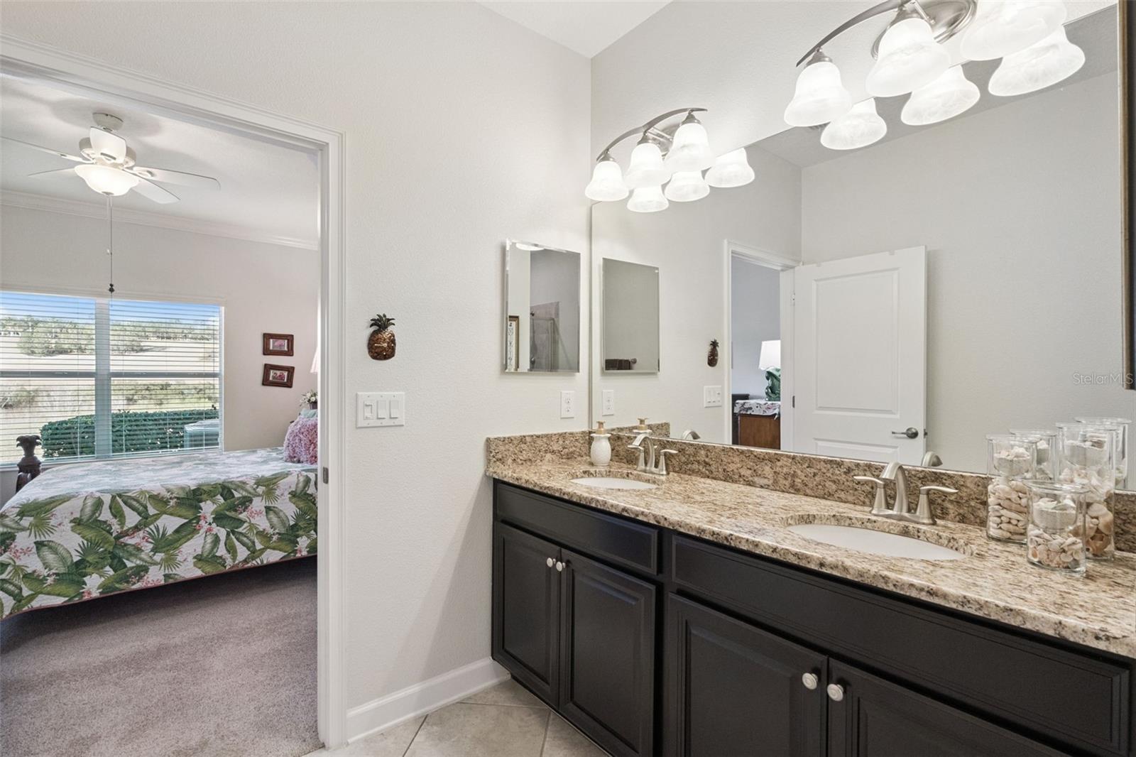 Image 32 of 62 For 3628 Solana Circle C