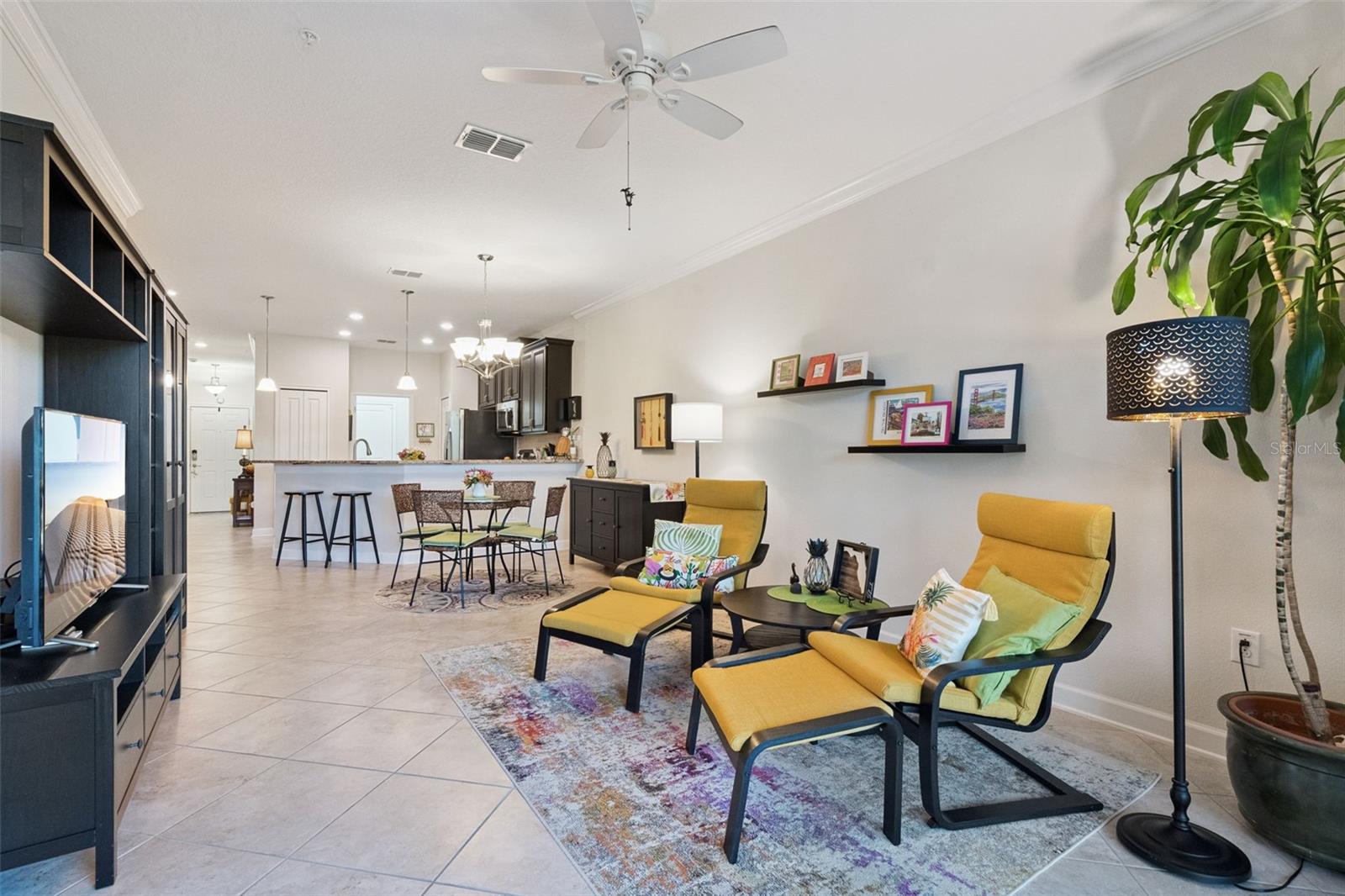 Image 7 of 62 For 3628 Solana Circle C