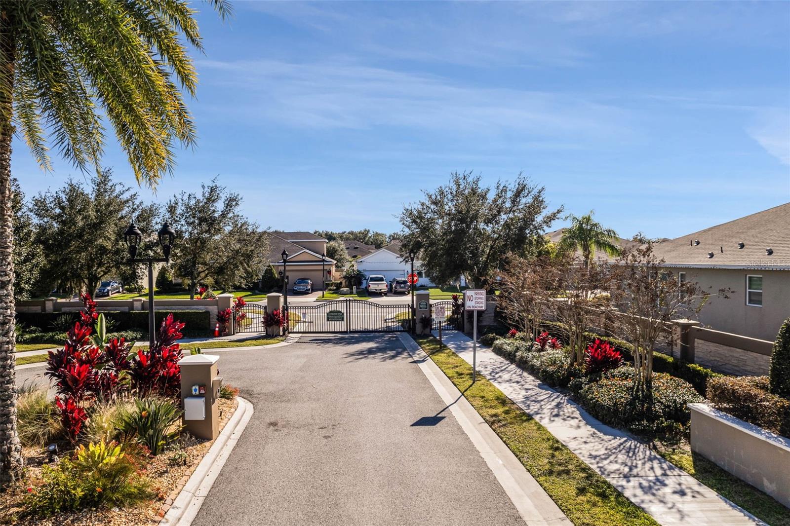 Image 51 of 56 For 14553 Driftwood Court