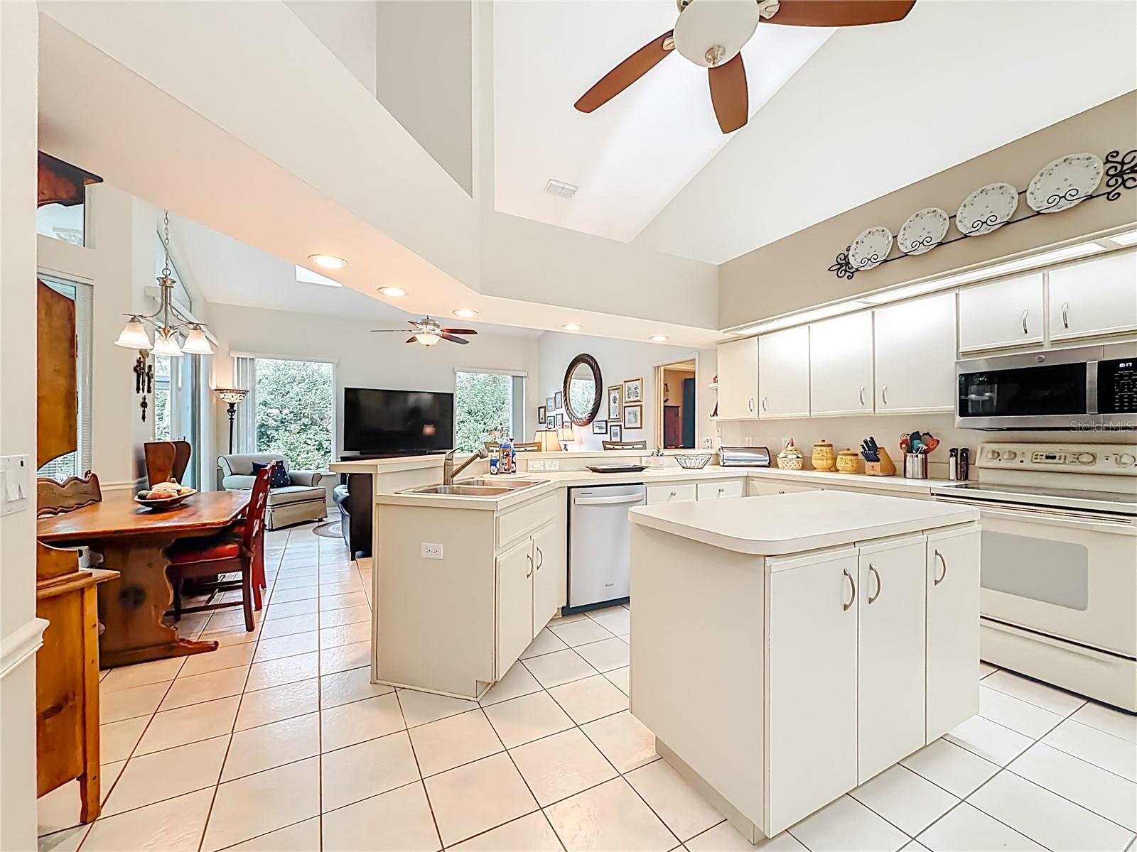 Image 13 of 66 For 8870 191st Circle