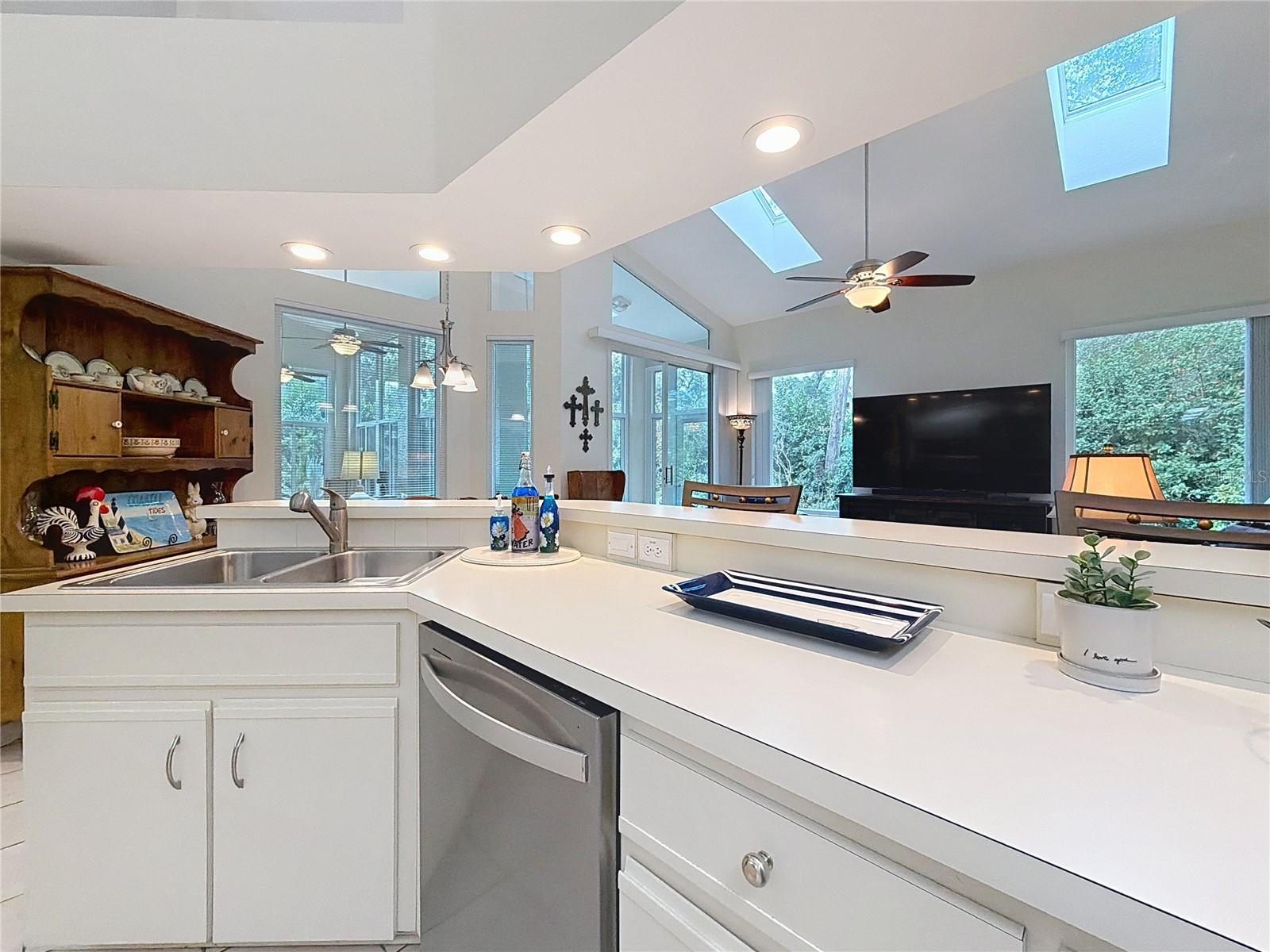 Image 19 of 66 For 8870 191st Circle