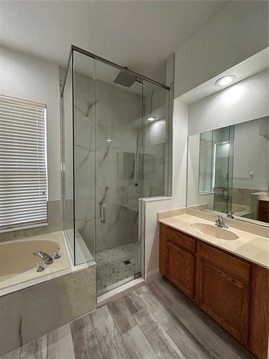 Image 16 of 80 For 10576 Angler Court